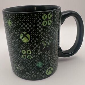 Paladone Xbox Gaming Mug Black & Green Controller Pattern ©2021 Microsoft
